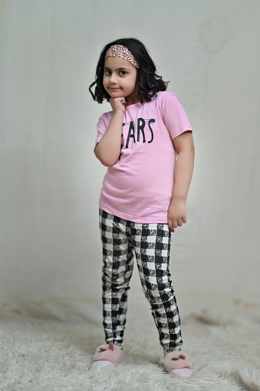 KIDS SLEEPWEAR